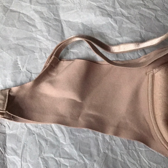 NWT Olga 212 No Side Effects Underwire Contour Bra Nude 40C - Picture 4 of 8